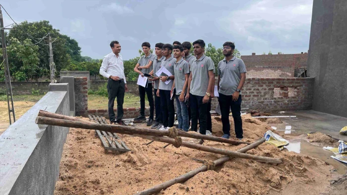 DIPLOMA IN CONSTRUCTION